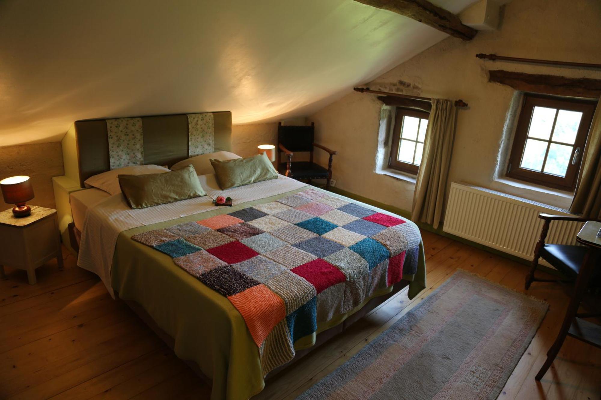 Les Grandes Fontaines Bed & Breakfast La Longine Bagian luar foto