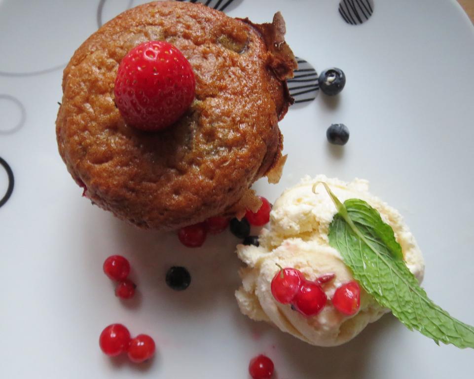 Les Grandes Fontaines Bed & Breakfast La Longine Bagian luar foto