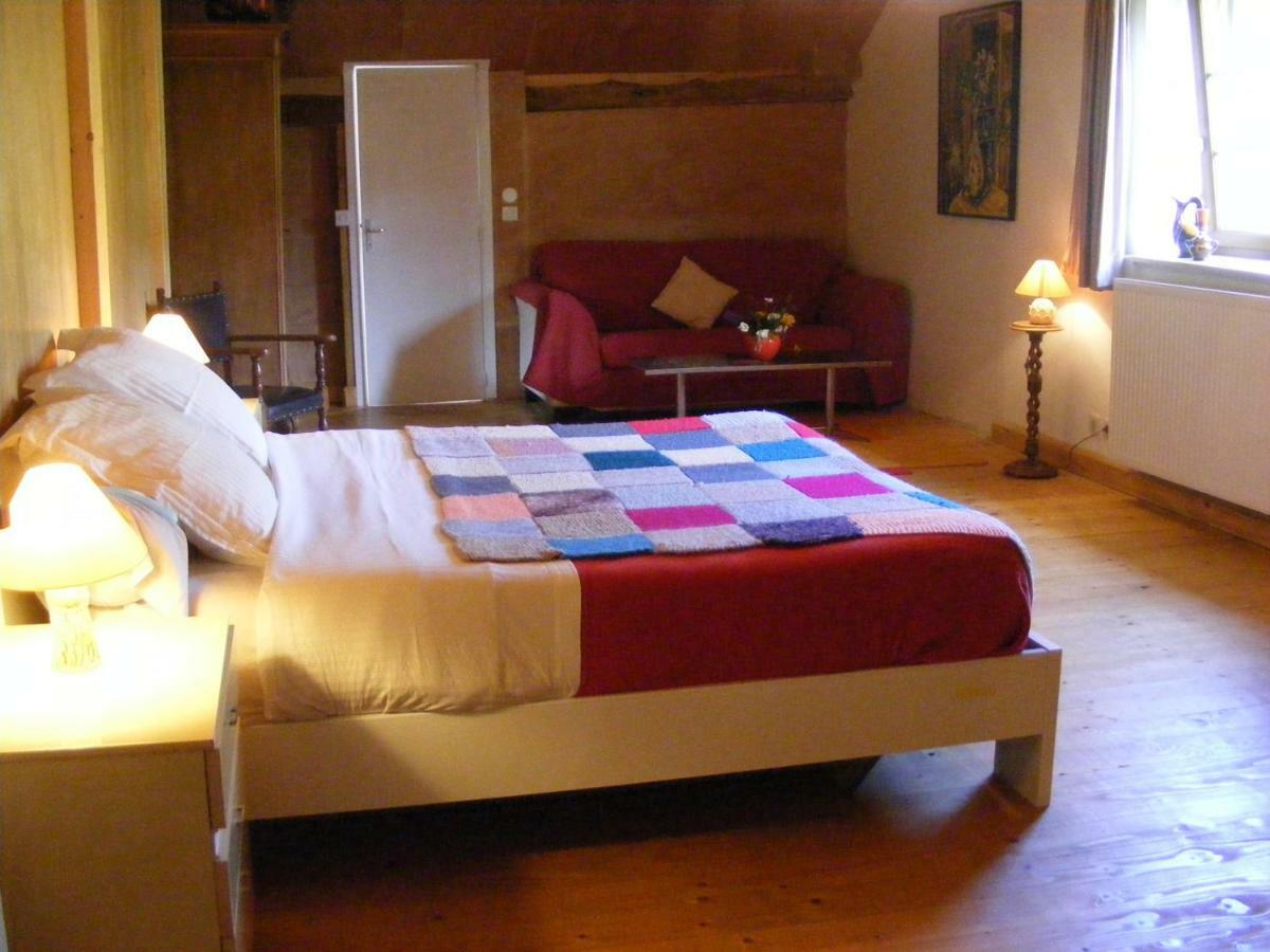 Les Grandes Fontaines Bed & Breakfast La Longine Bagian luar foto