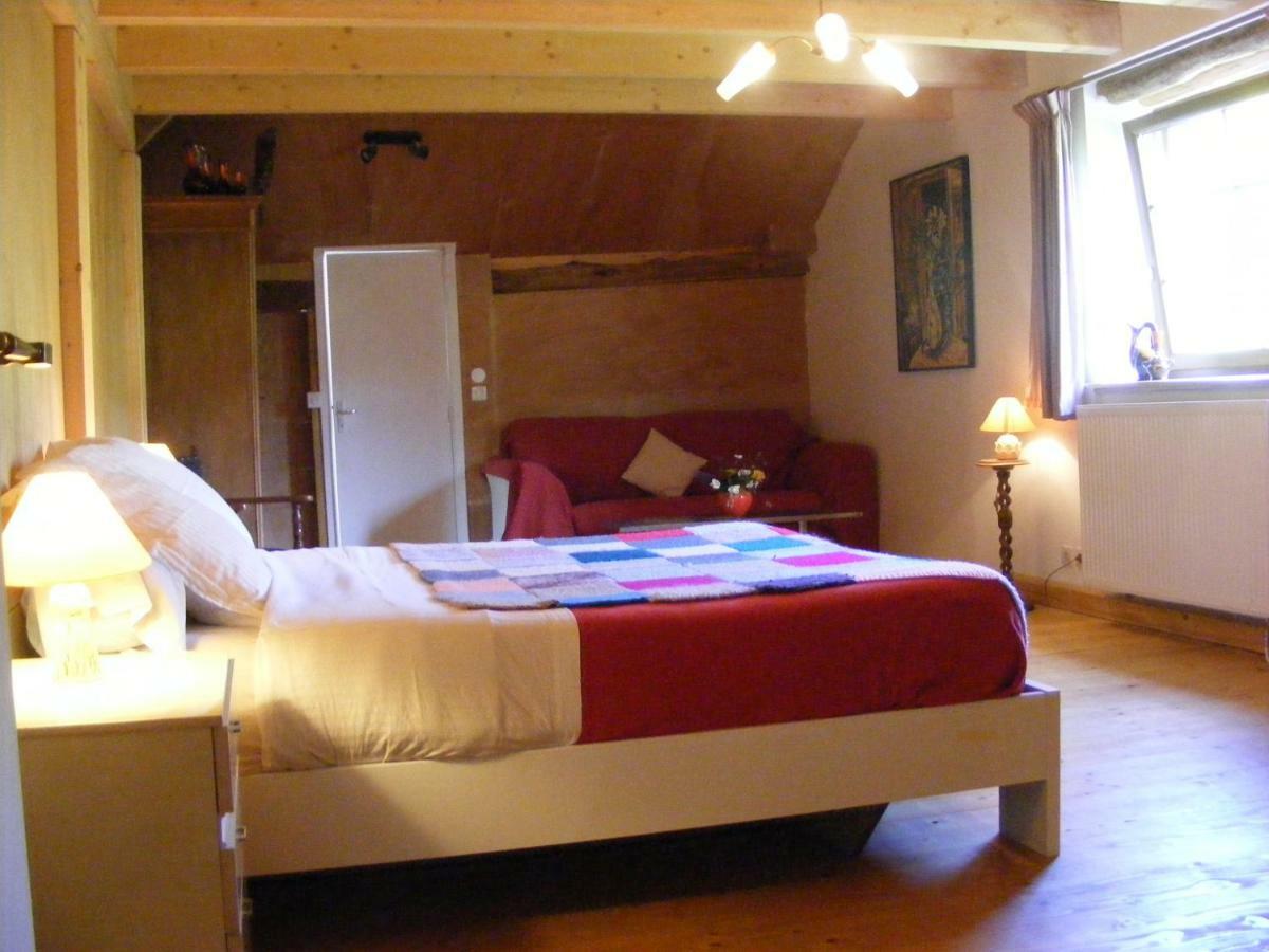 Les Grandes Fontaines Bed & Breakfast La Longine Bagian luar foto